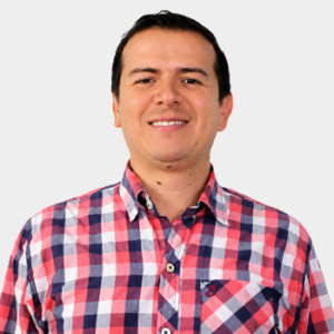 Photograph of official Omar Saín Oviedo